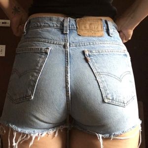 Vintage Levi’s 505’s Size 27